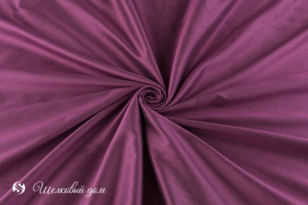 Фиолетово-малиновая вискоза ручной работы 